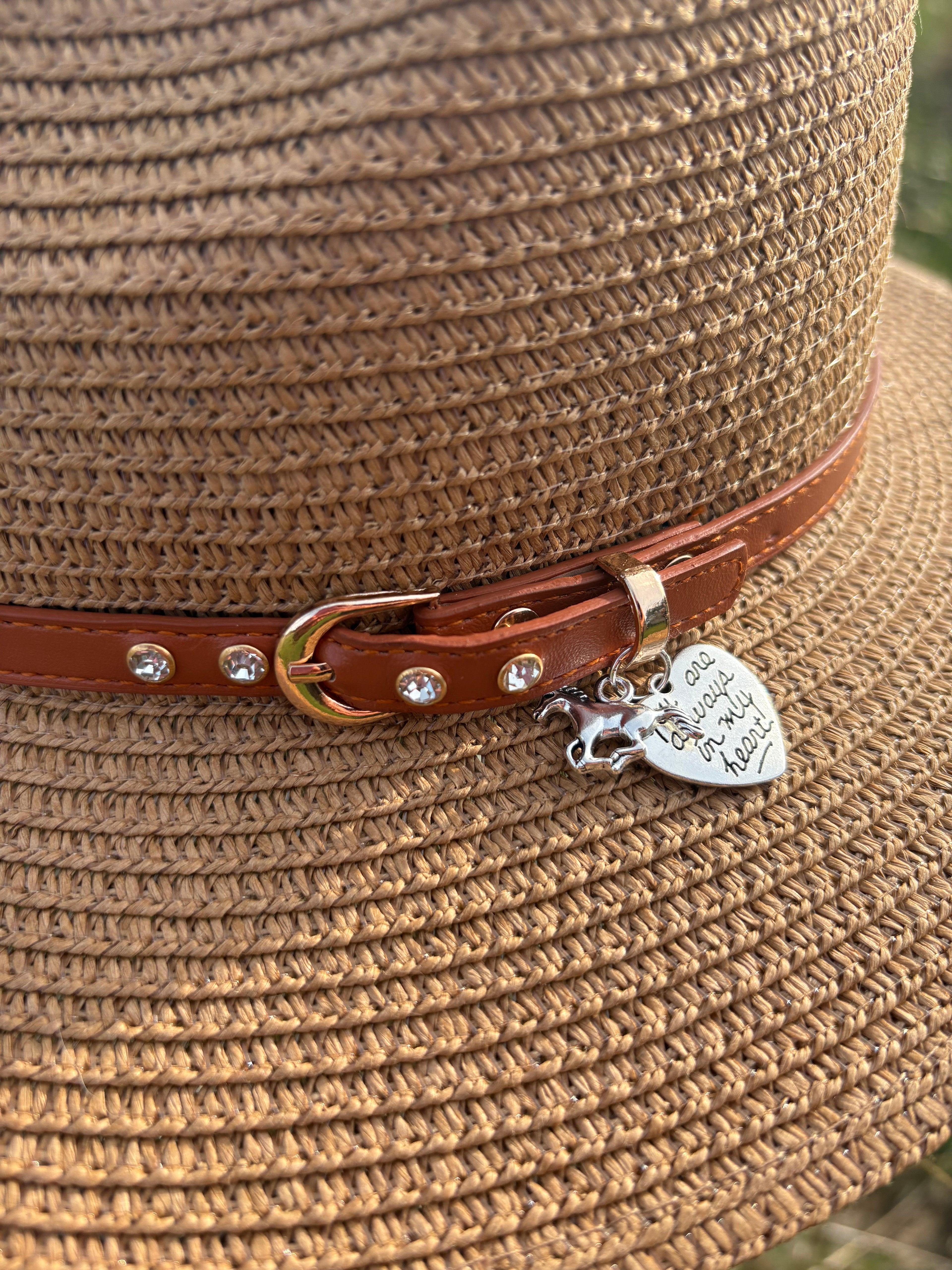 Charm Hat - You are always in my heart